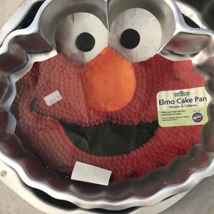 Elmo Wilton Cake Pan